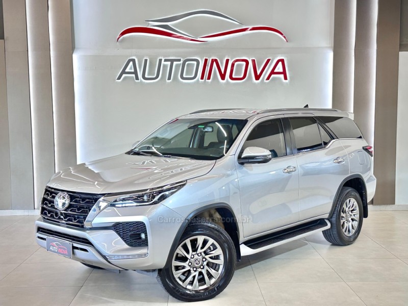HILUX SW4 2.8 SRX 4X4 16V TURBO INTERCOOLER DIESEL 4P AUTOMÁTICO - 2022 - IVOTI