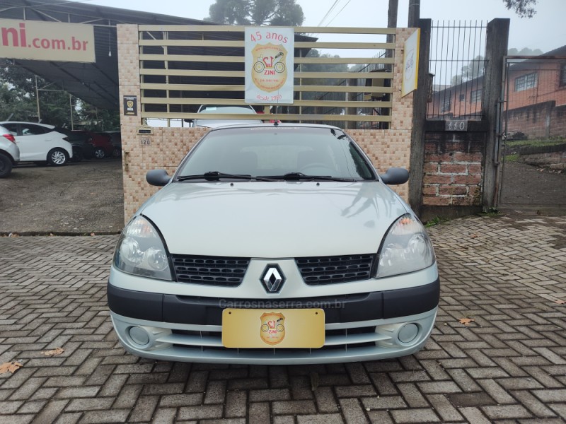 CLIO 1.0 AUTHENTIQUE 8V GASOLINA 2P MANUAL - 2004 - CANELA