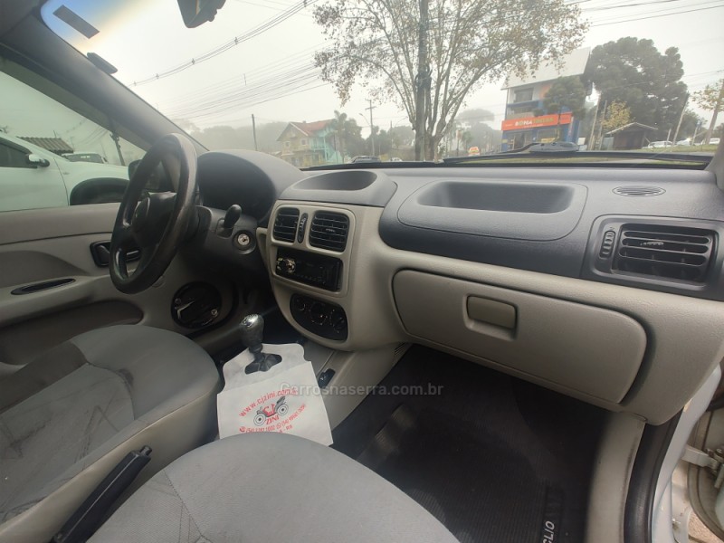 CLIO 1.0 AUTHENTIQUE 8V GASOLINA 2P MANUAL - 2004 - CANELA