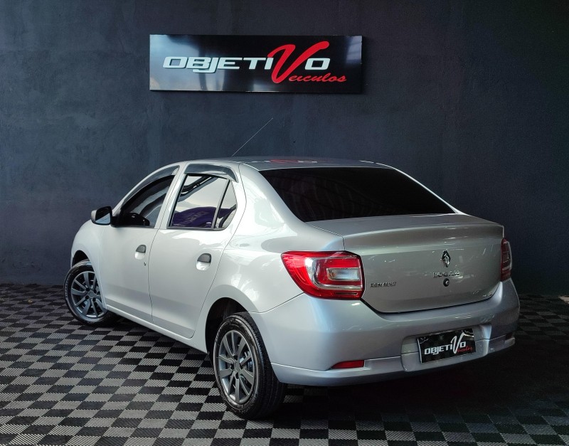 LOGAN 1.0 LIFE 12V FLEX 4P MANUAL - 2021 - CAXIAS DO SUL
