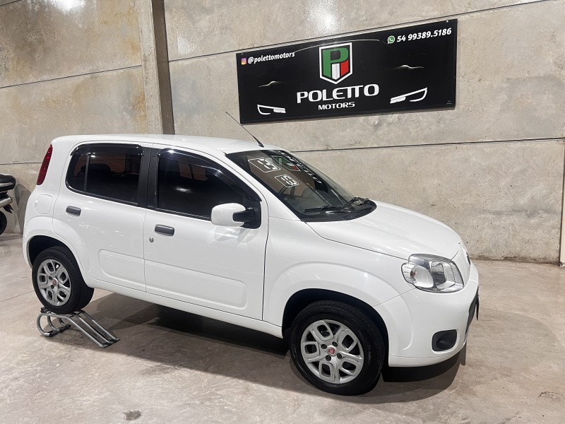 UNO 1.0 VIVACE 8V FLEX 4P MANUAL - 2013 - CAXIAS DO SUL
