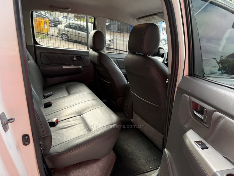 HILUX 3.0 SRV 4X4 CD 16V TURBO INTERCOOLER DIESEL 4P AUTOMÁTICO - 2013 - CAXIAS DO SUL