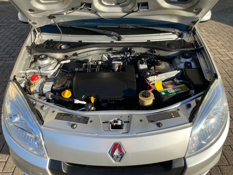 SANDERO 1.0 EXPRESSION 16V FLEX 4P MANUAL - 2012 - CAXIAS DO SUL