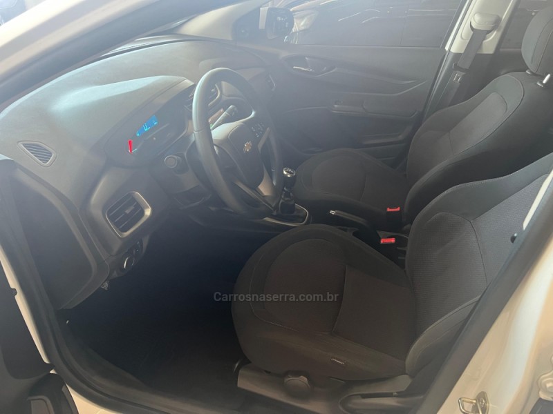 ONIX 1.4 MPFI LT 8V FLEX 4P MANUAL - 2016 - CAXIAS DO SUL
