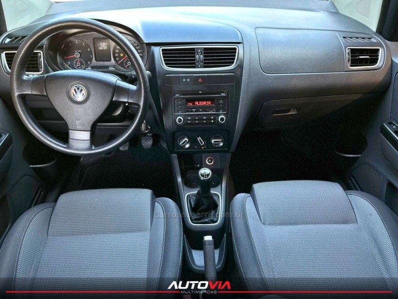 SPACEFOX 1.6 MI 8V FLEX 4P MANUAL - 2011 - SAPIRANGA