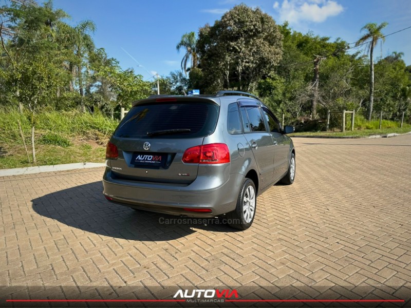 SPACEFOX 1.6 MI 8V FLEX 4P MANUAL - 2011 - SAPIRANGA