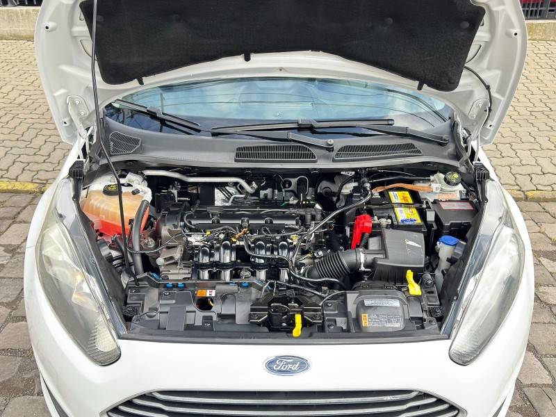 FIESTA 1.5 SE HATCH 16V FLEX 4P MANUAL - 2015 - CAXIAS DO SUL