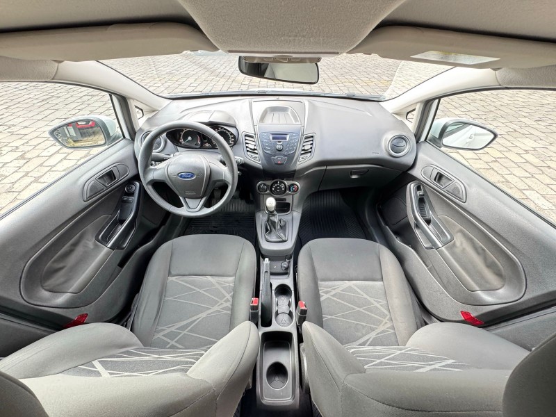 FIESTA 1.5 SE HATCH 16V FLEX 4P MANUAL - 2015 - CAXIAS DO SUL