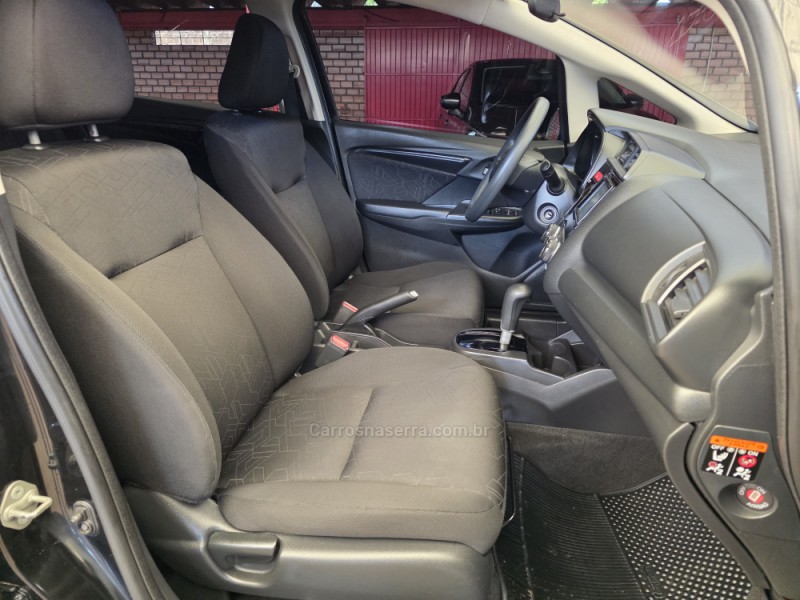 FIT 1.5 LX 16V FLEX 4P AUTOMÁTICO - 2015 - SAPIRANGA