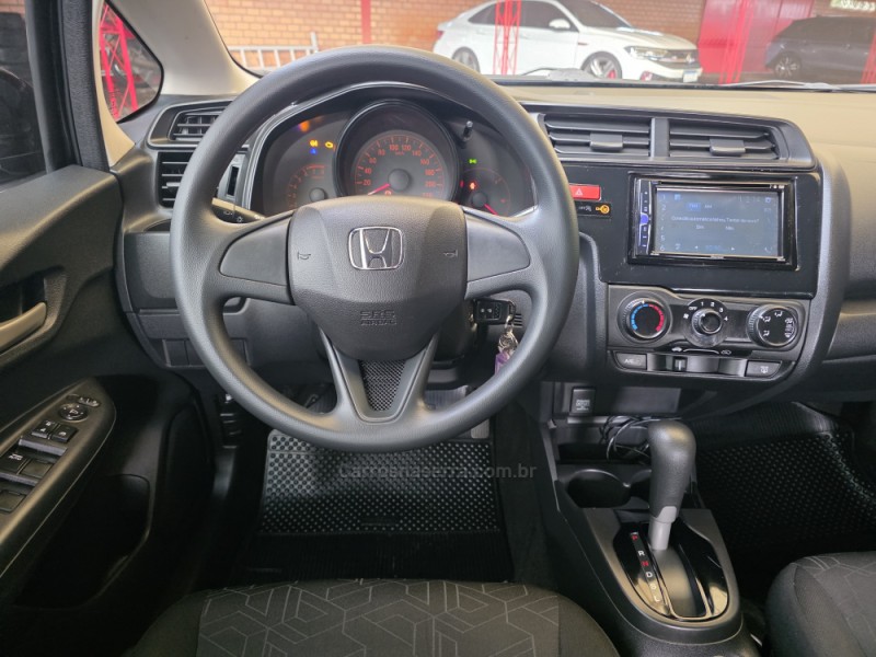 FIT 1.5 LX 16V FLEX 4P AUTOMÁTICO - 2015 - SAPIRANGA