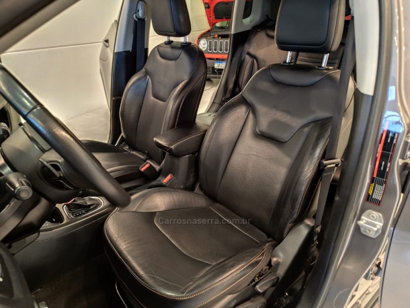 COMPASS 2.0 16V DIESEL LONGITUDE 4X4 AUTOMÁTICO - 2018 - BENTO GONçALVES