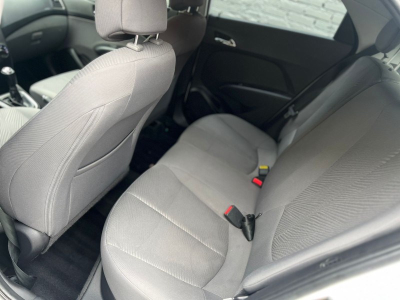 HB20 1.6 PREMIUM 16V FLEX 4P MANUAL - 2015 - CAXIAS DO SUL