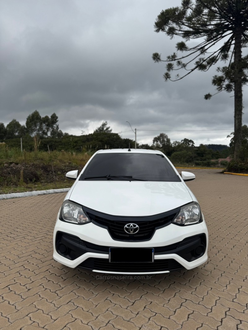 ETIOS 1.5 X PLUS 16V FLEX 4P MANUAL - 2020 - BENTO GONçALVES