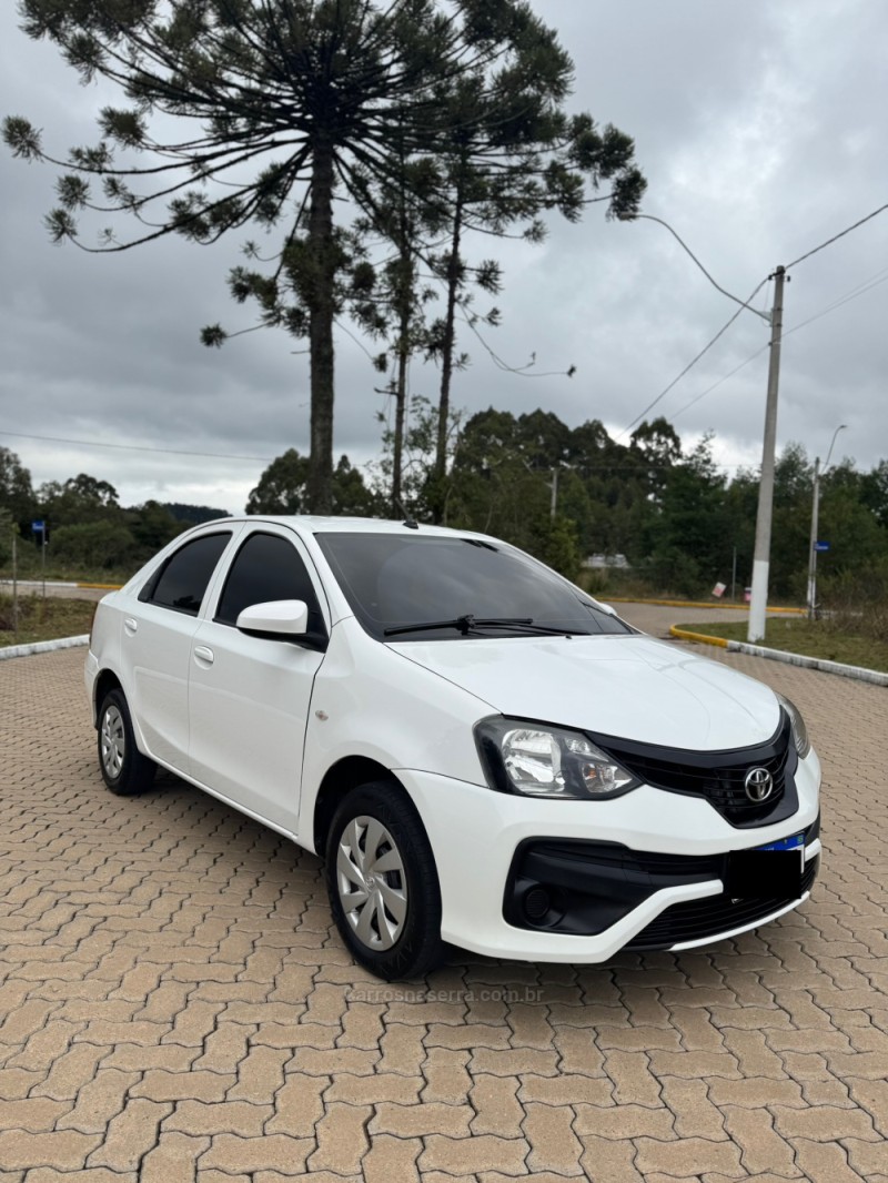 ETIOS 1.5 X PLUS 16V FLEX 4P MANUAL - 2020 - BENTO GONçALVES