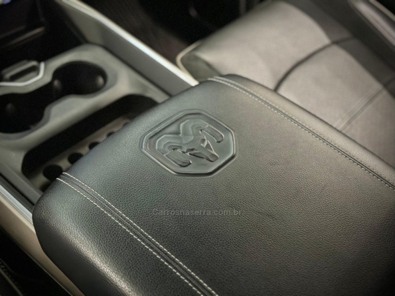 2500 LARAMIE 6.7 CD 4X4 TDI DIESEL 4P AUTOMÁTICA - 2021 - IVOTI