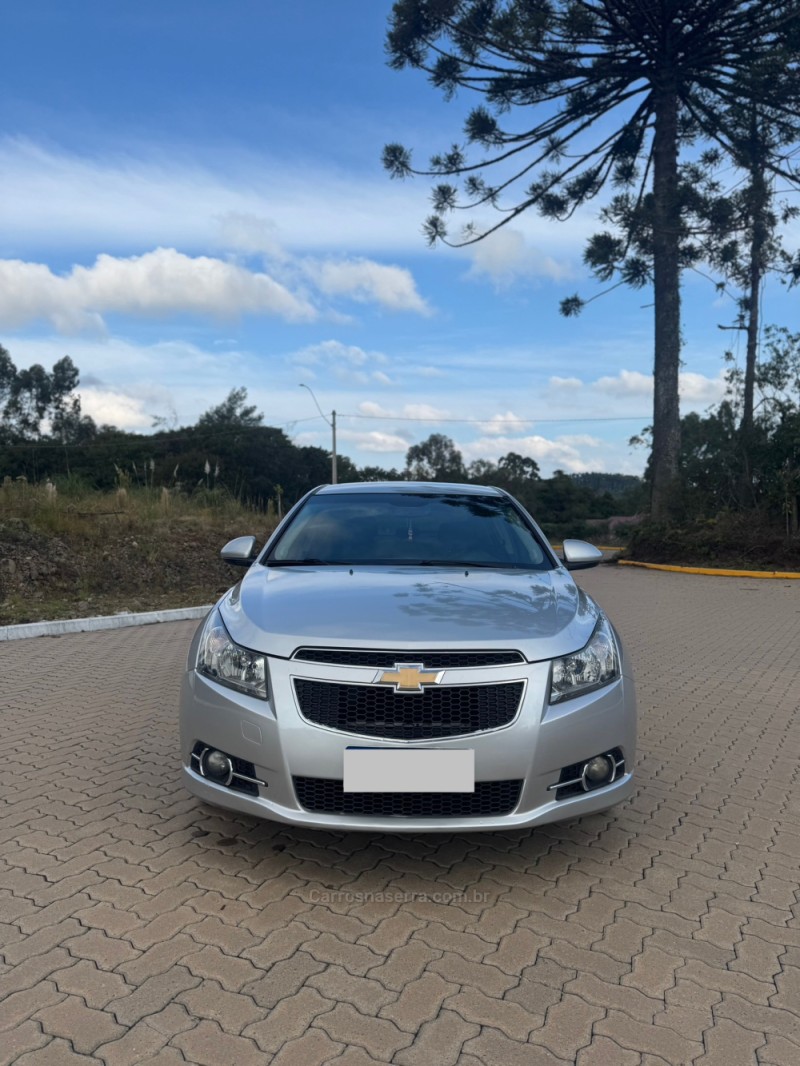 CRUZE 1.8 LT SPORT6 16V FLEX 4P MANUAL