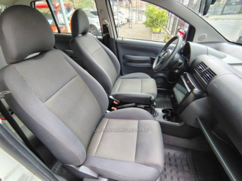 FOX 1.0 MI 8V FLEX 4P MANUAL - 2008 - CAXIAS DO SUL