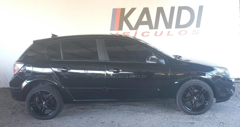 VECTRA 2.0 MPFI GT HATCH 8V FLEX 4P MANUAL - 2009 - CAXIAS DO SUL