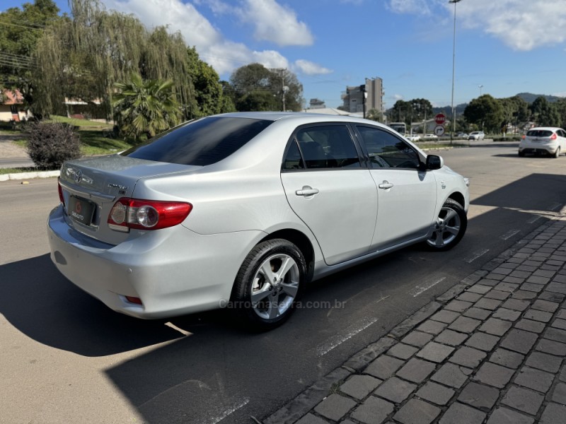 COROLLA 1.8 GLI 16V FLEX 4P AUTOMÁTICO - 2014 - NOVA PRATA