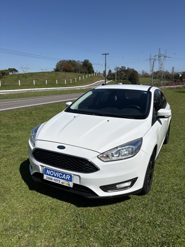 FOCUS 2.0 SE 16V FLEX 4P AUTOMÁTICO - 2019 - FARROUPILHA