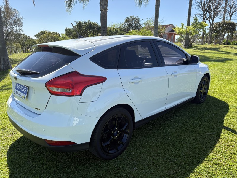 FOCUS 2.0 SE 16V FLEX 4P AUTOMÁTICO - 2019 - FARROUPILHA
