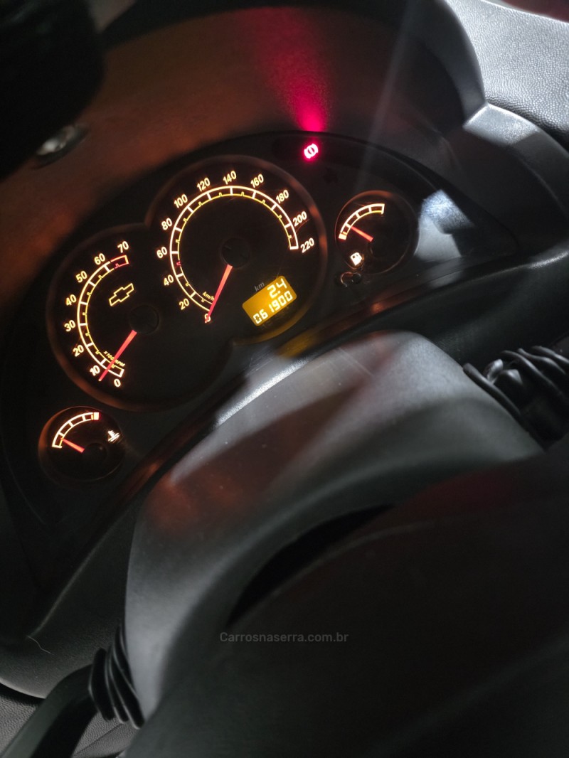 CORSA 1.4 MPFI MAXX 8V FLEX 4P MANUAL - 2012 - CAXIAS DO SUL