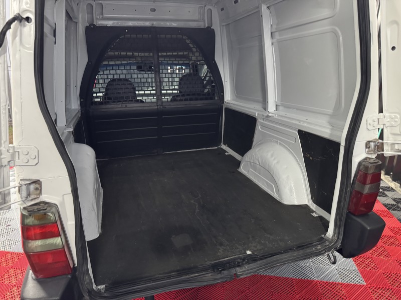 FIORINO 1.0 FURGÃO 8V GASOLINA 2P MANUAL - 2004 - CAXIAS DO SUL