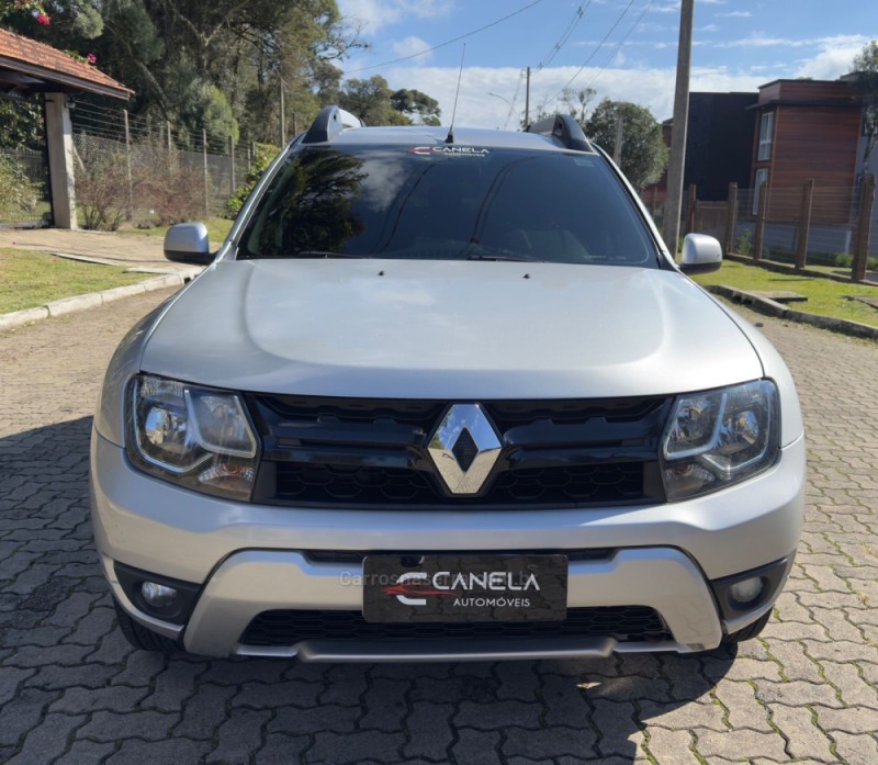 DUSTER 1.6 DYNAMIQUE 4X2 16V FLEX 4P MANUAL - 2017 - CANELA