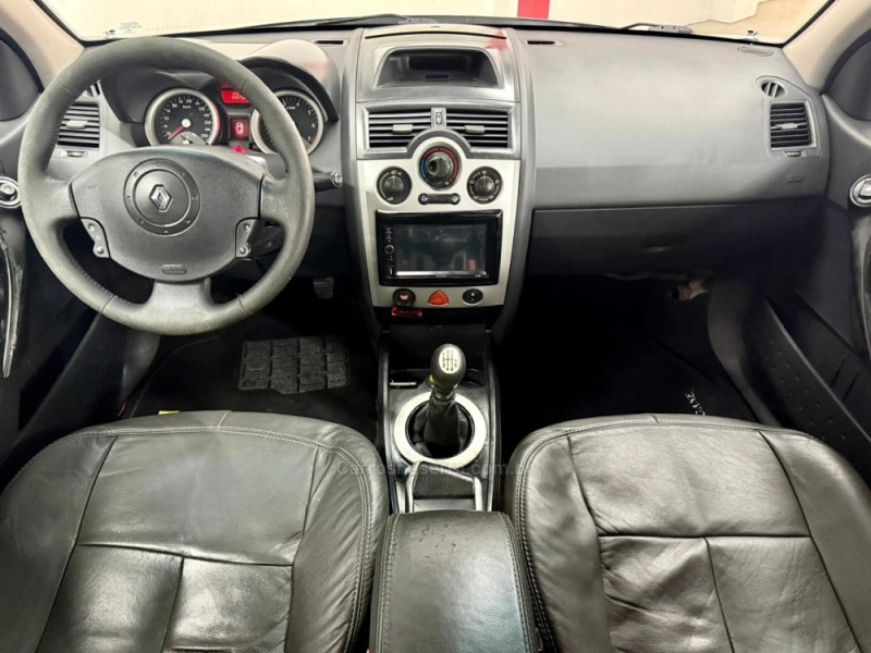 MÉGANE 2.0 EXPRESSION SEDAN 16V GASOLINA 4P MANUAL - 2008 - CAXIAS DO SUL