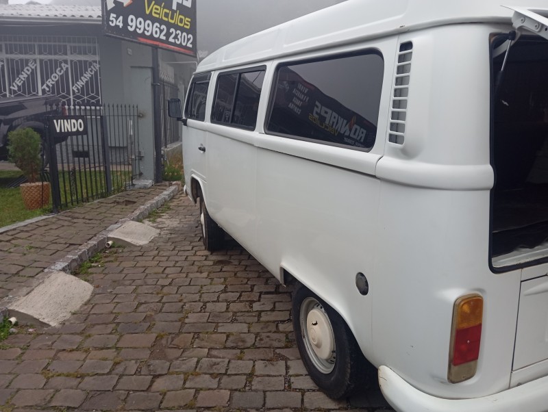 KOMBI 1.4 MI STD LOTAÇÃO 8V FLEX 3P MANUAL - 2007 - CAXIAS DO SUL