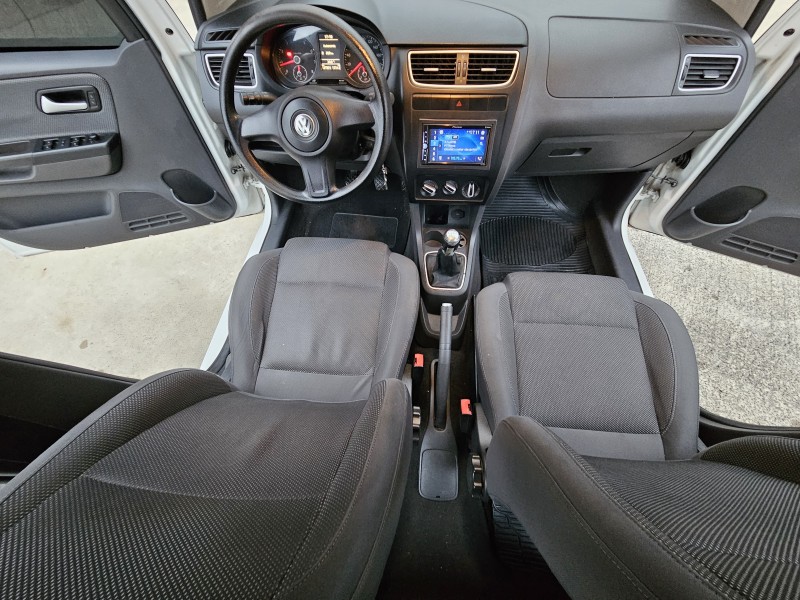 FOX 1.0 ITREND 8V FLEX 4P MANUAL - 2011 - CAXIAS DO SUL
