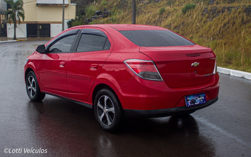 PRISMA 1.4 MPFI LTZ 8V FLEX 4P MANUAL - 2015 - FARROUPILHA