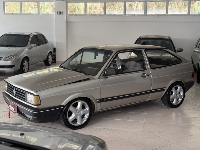 GOL 1.6 GL 8V GASOLINA 2P MANUAL - 1989 - CAXIAS DO SUL