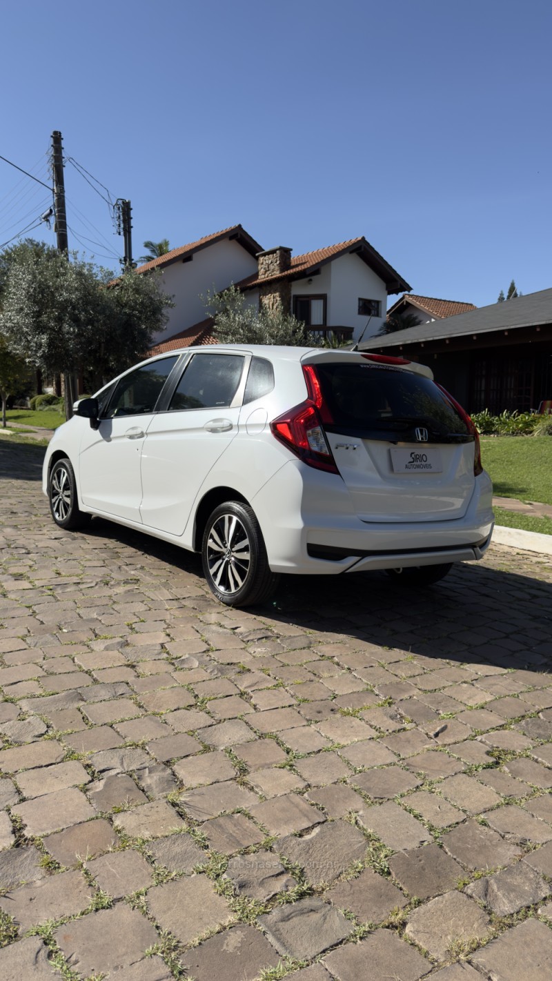 FIT 1.5 EX 16V FLEX 4P AUTOMÁTICO - 2019 - LAJEADO