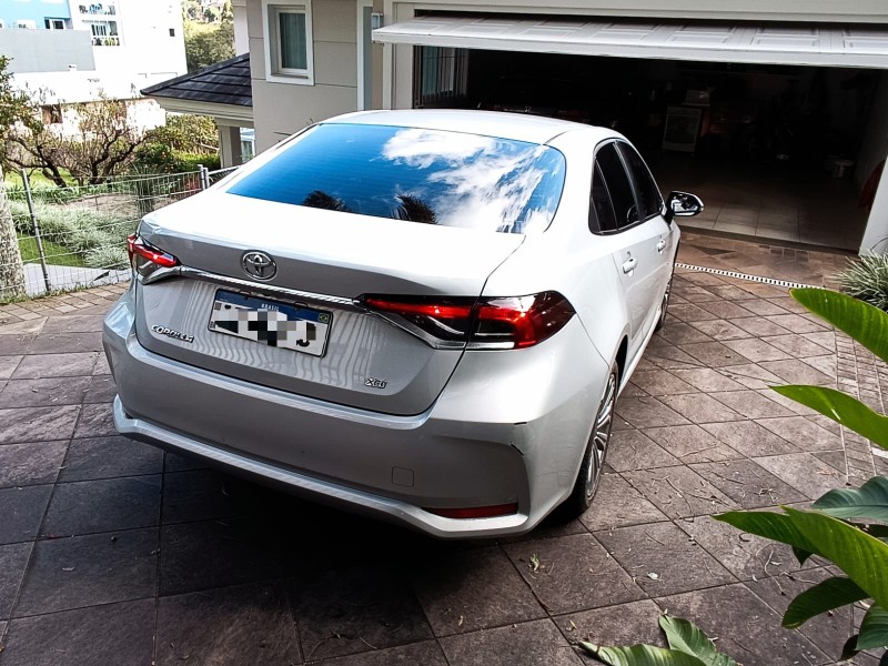 COROLLA 2.0 XEI 16V FLEX 4P AUTOMÁTICO - 2020 - GARIBALDI
