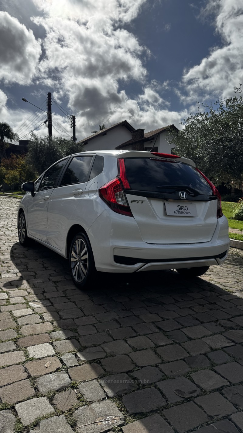 FIT 1.5 EXL 16V FLEX 4P AUTOMÁTICO - 2021 - LAJEADO