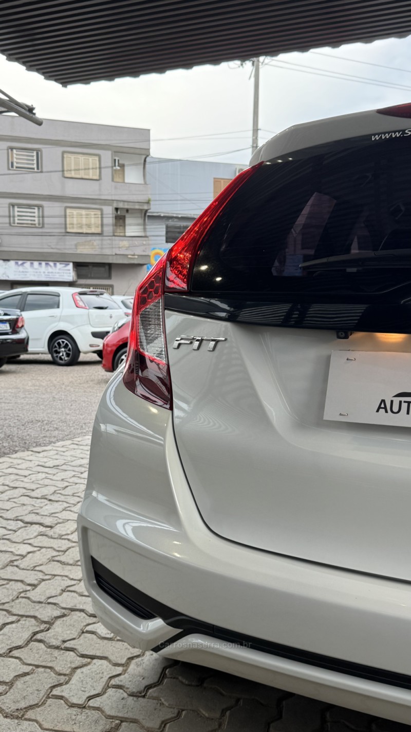 FIT 1.5 EXL 16V FLEX 4P AUTOMÁTICO - 2021 - LAJEADO