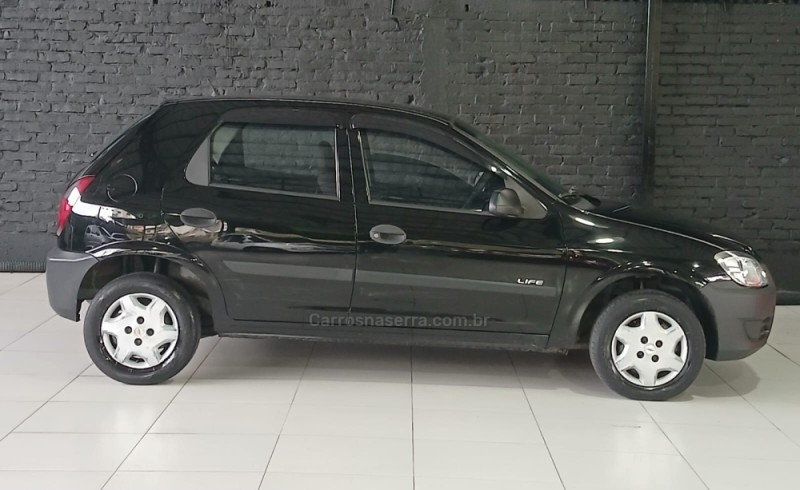 CELTA 1.0 MPFI VHC LIFE 8V FLEX 4P MANUAL - 2010 - CAXIAS DO SUL