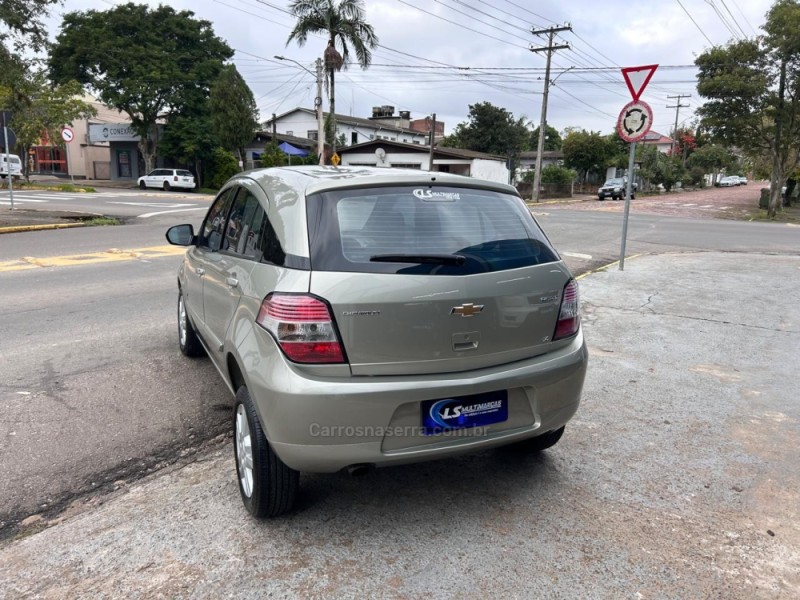 AGILE 1.4 MPFI LTZ 8V FLEX 4P MANUAL - 2011 - VENâNCIO AIRES