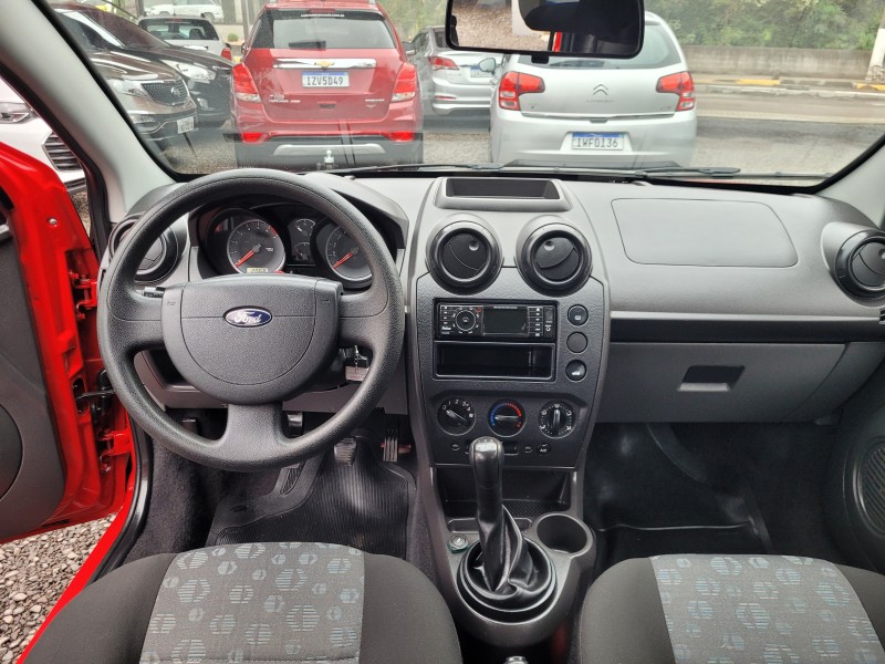 FIESTA 1.6 ROCAM HATCH 8V FLEX 4P MANUAL - 2012 - CARLOS BARBOSA