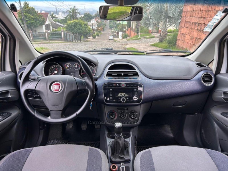 PUNTO 1.4 ATTRACTIVE 8V FLEX 4P MANUAL - 2014 - VENâNCIO AIRES
