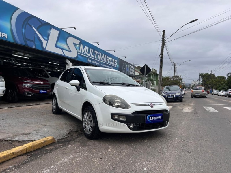 PUNTO 1.4 ATTRACTIVE 8V FLEX 4P MANUAL - 2014 - VENâNCIO AIRES
