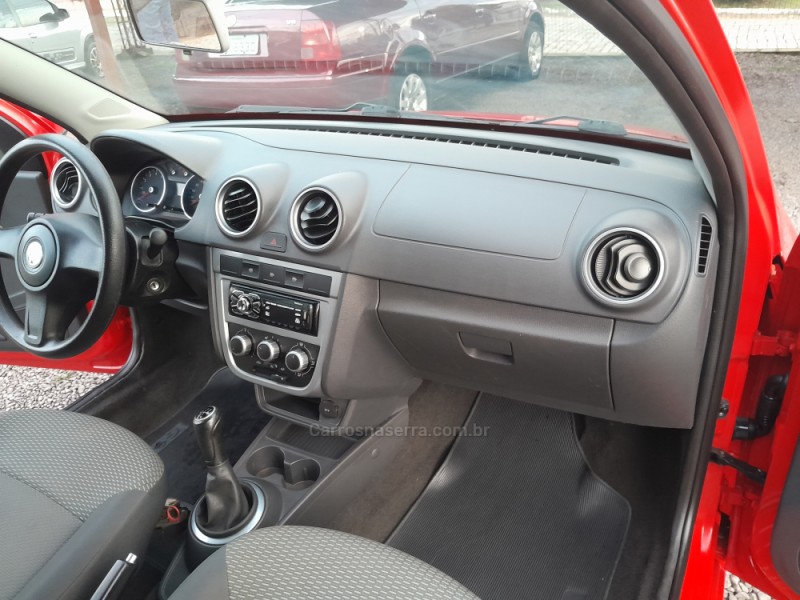 GOL 1.0 MI 8V FLEX 4P MANUAL G.V - 2011 - VERANóPOLIS