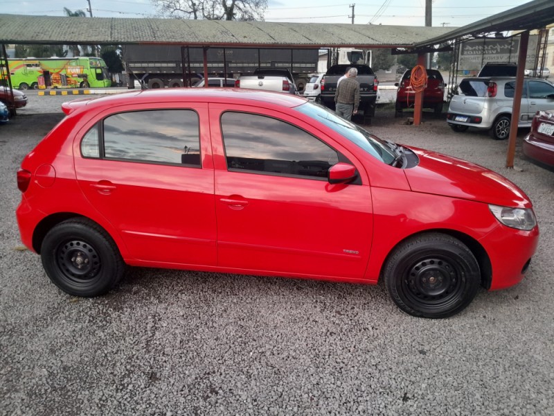 GOL 1.0 MI 8V FLEX 4P MANUAL G.V - 2011 - VERANóPOLIS