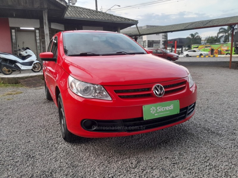 GOL 1.0 MI 8V FLEX 4P MANUAL G.V - 2011 - VERANóPOLIS