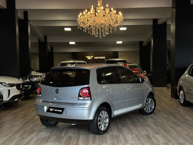 POLO 1.6 MI SPORTLINE 8V FLEX 4P AUTOMATIZADO - 2010 - CAXIAS DO SUL