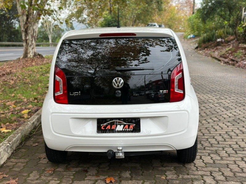 UP 1.0 TSI MOVE UP 12V FLEX 4P MANUAL - 2016 - DOIS IRMãOS