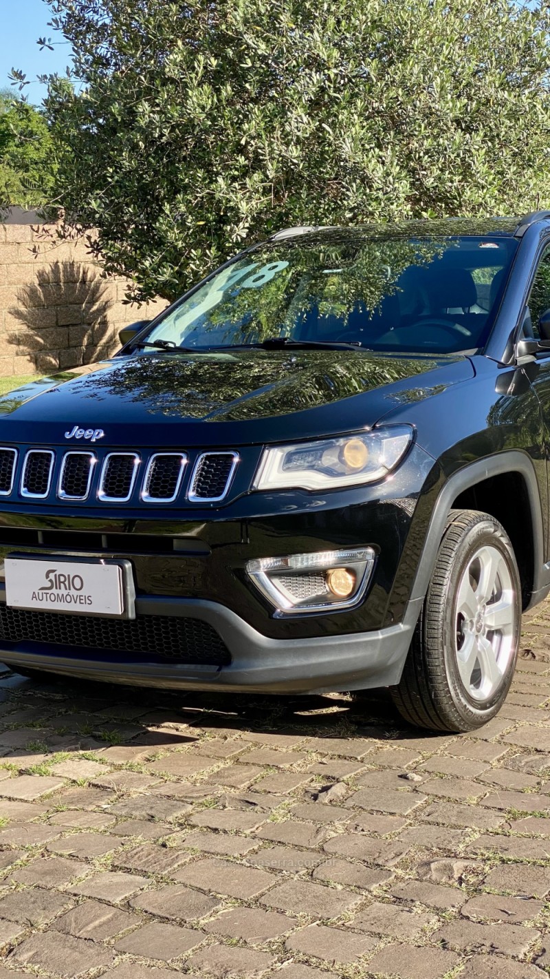 COMPASS 2.0 SPORT 4X4 16V FLEX 4P AUTOMÁTICO - 2018 - LAJEADO