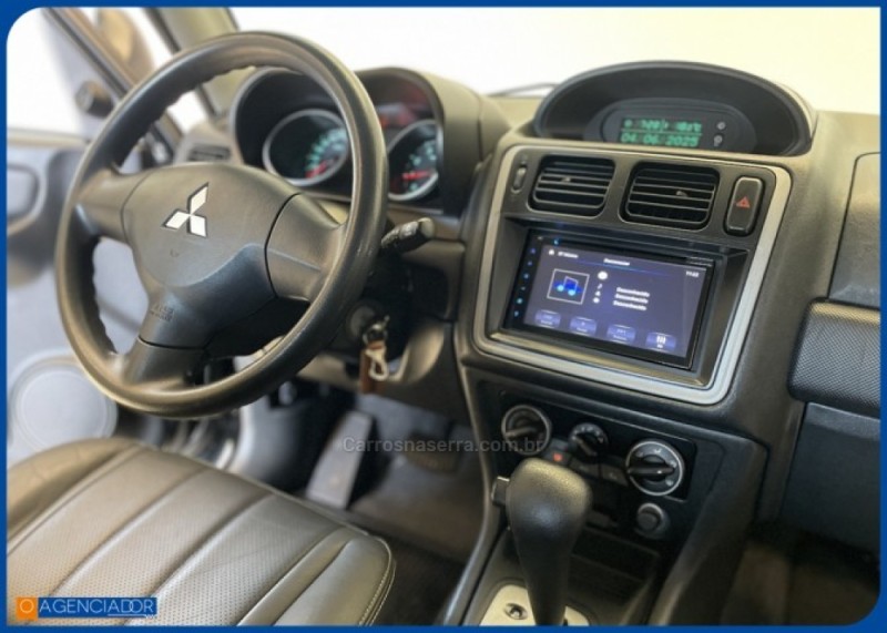 PAJERO TR4 2.0 4X2 16V 140CV FLEX 4P AUTOMÁTICO - 2015 - SANTA CRUZ DO SUL
