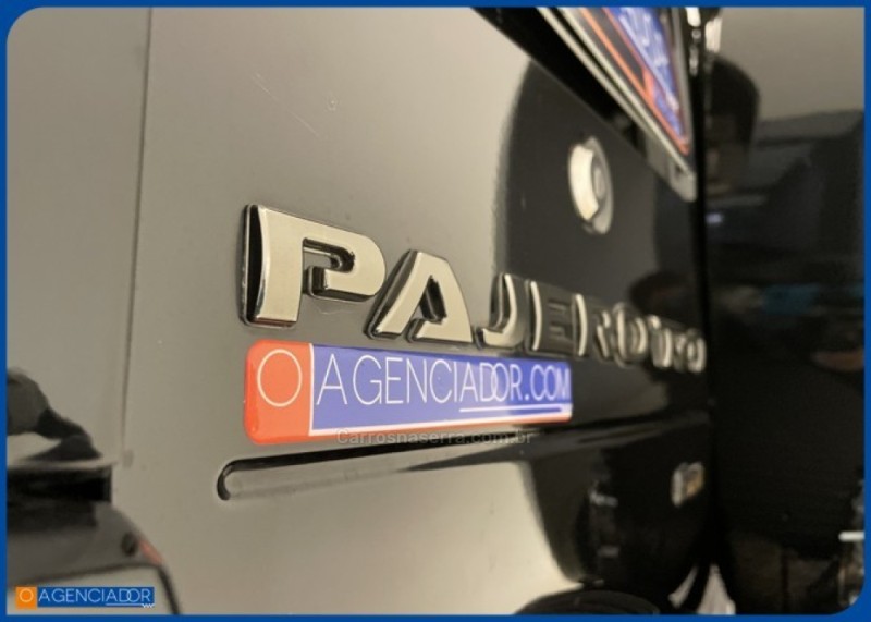 PAJERO TR4 2.0 4X2 16V 140CV FLEX 4P AUTOMÁTICO - 2015 - SANTA CRUZ DO SUL